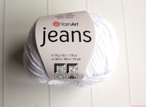 WŁÓCZKA BIAŁA YARNART JEANS 50G/160M 