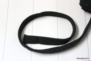 Sznurek bawełniany płaski gruby 18 mm  CZARNY