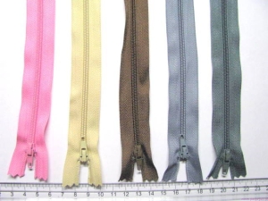 Zamek spirala nierozdzielczy  14cm