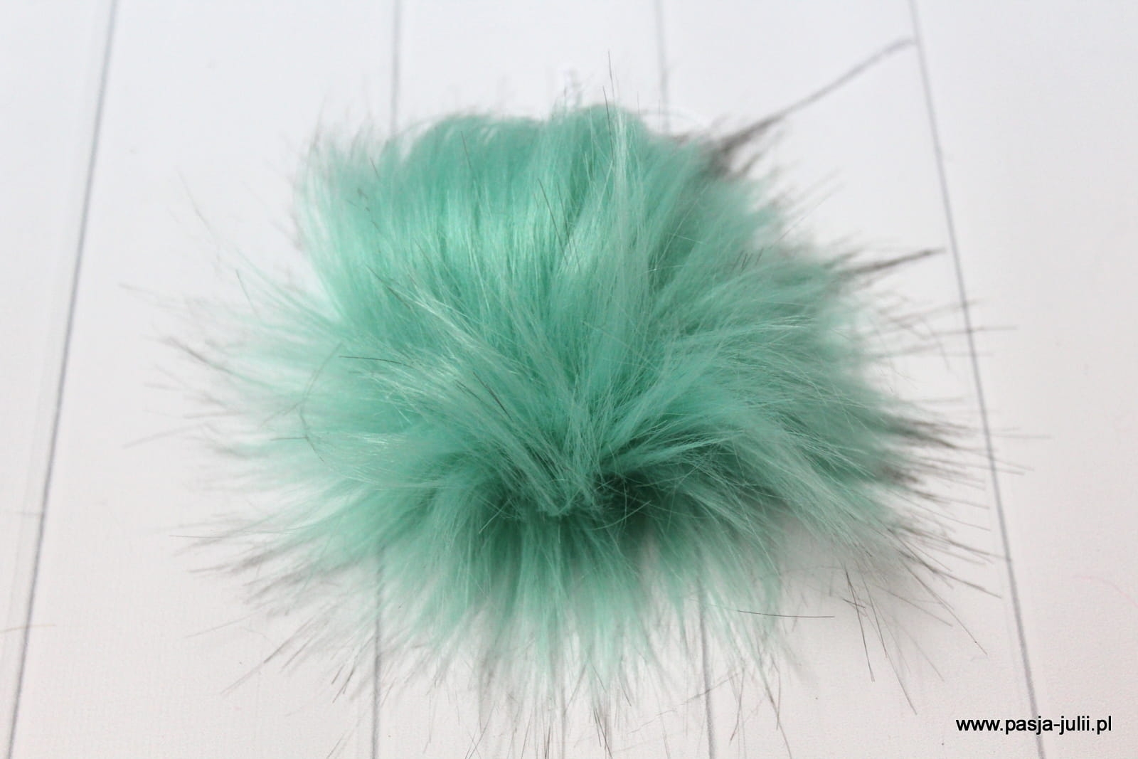 Pompon futrzany BORDOWY