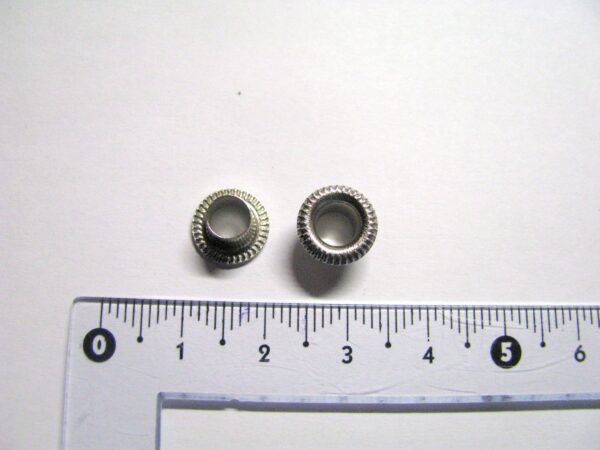 Oczko metalowe 5mm