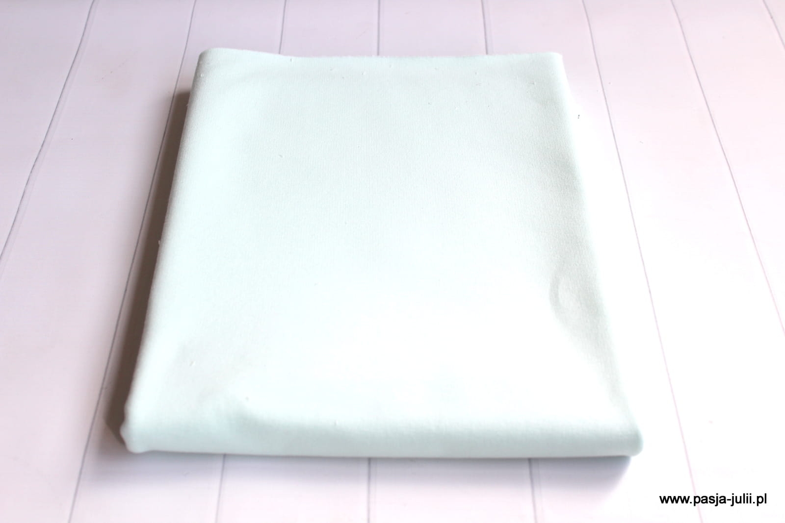 Dresówka pętelka z elastanem 260 g MIĘTA